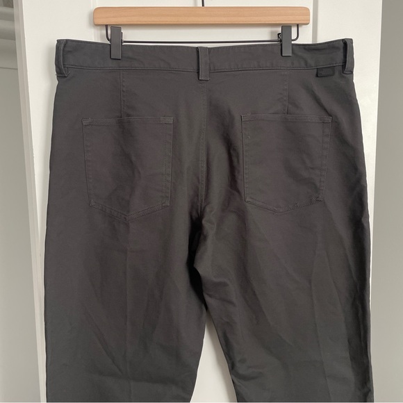 The North Face Dark Grey Chino Pants Casual Size 38 Men's - Picture 4 of 9